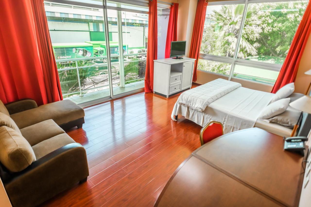 פאפיט Hotel Sarah Nui מראה חיצוני תמונה