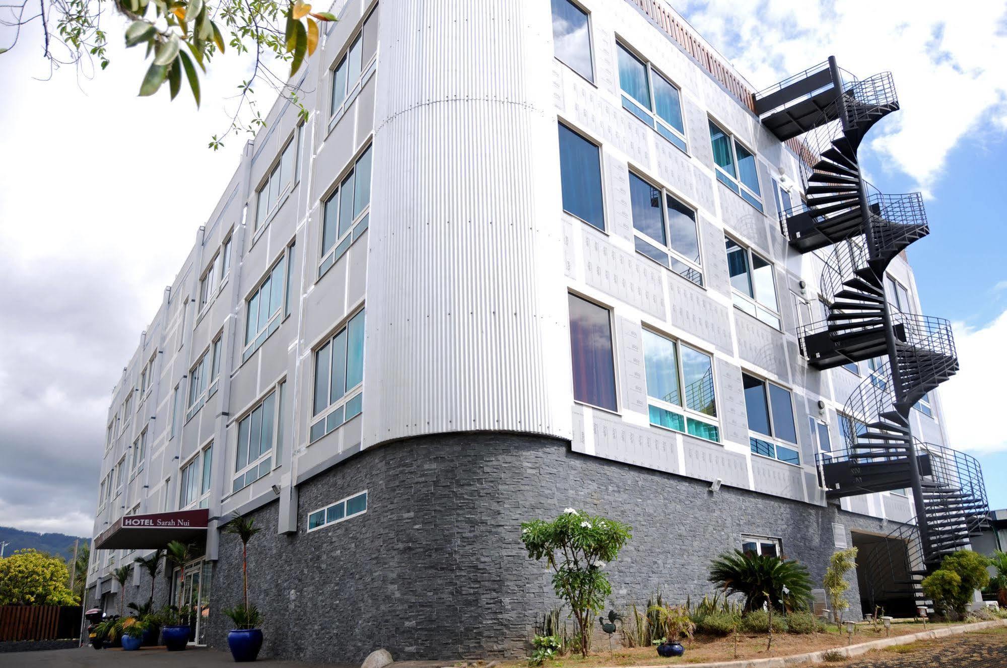 פאפיט Hotel Sarah Nui מראה חיצוני תמונה