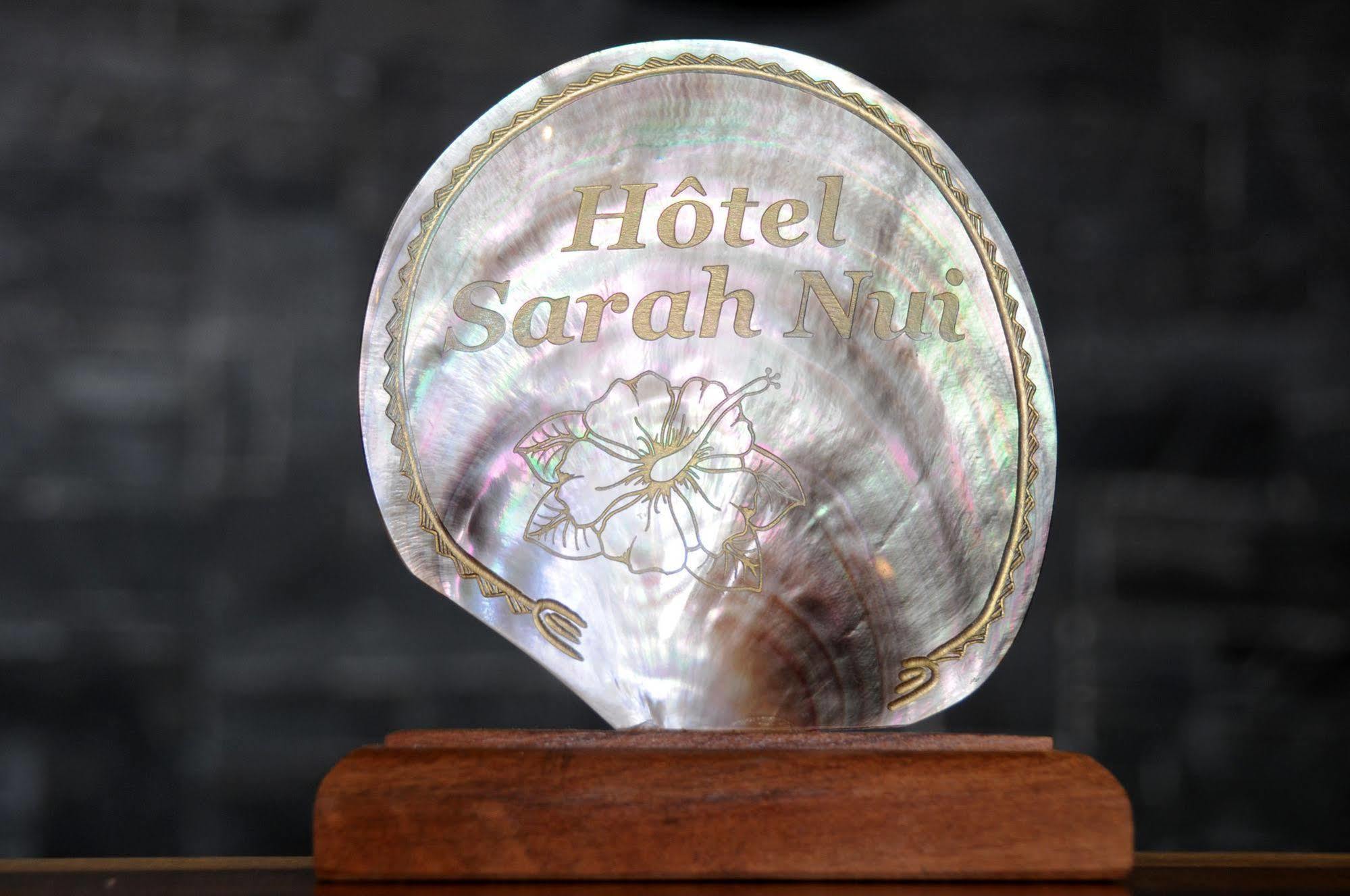 פאפיט Hotel Sarah Nui מראה חיצוני תמונה